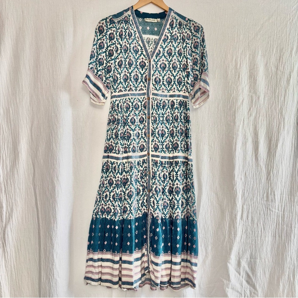 Chic Teal and White Patterned Midi Dress
